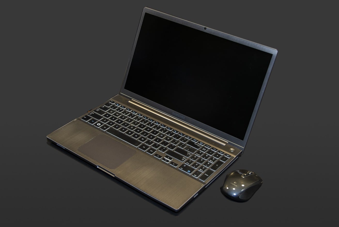 Ross Ulbricht's laptop and mouse, seized at his arrest, now part of the FBI's artifact collection